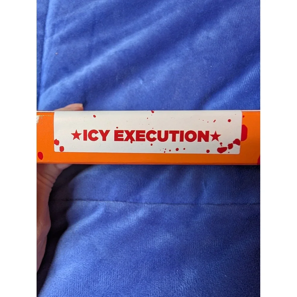 Jeffree Star Skin Frost Highlighting Blush OS Icy Execution Halloween RARE NWT